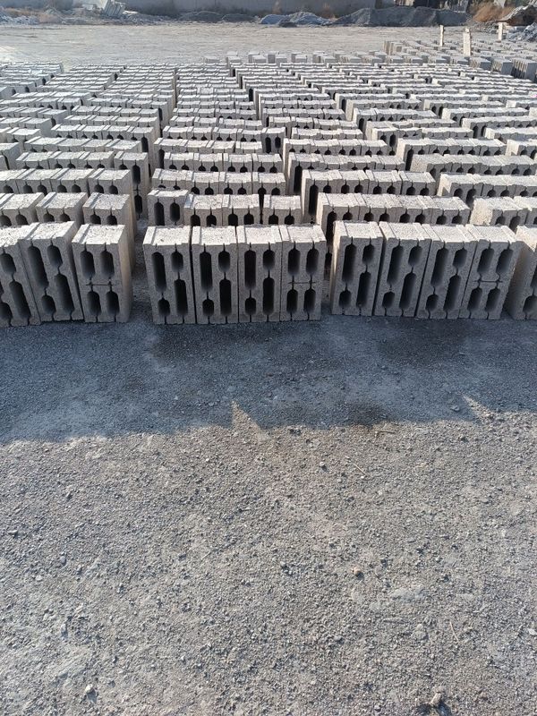 Sifatli Shlaka blok optom narxlarda sotiladi. Sifatli Shlaka blok optom narxlarda sotiladi.