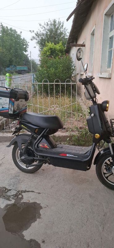 skuter sotilad narxi 4.800 kelsamiz olasz minasiz