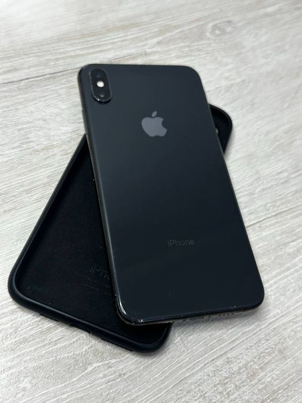 Iphone Xs max 256 GB в хорошим состояние