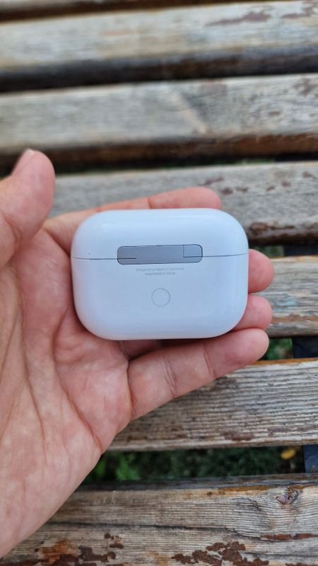 Airpods pro original с хорошим комплектом Airpods pro original с хорошим комплектом