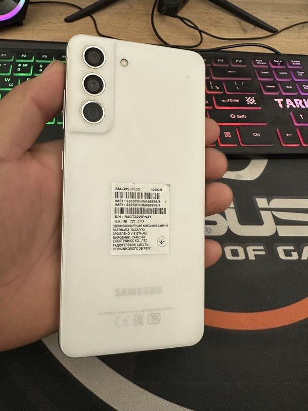 Samsung s21 fe vetnam dual sim 128 gb Samsung s21 fe vetnam dual sim 128 gb