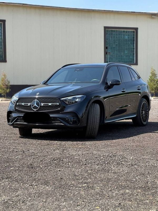 Mercedes GLS 300 Mercedes GLS 300