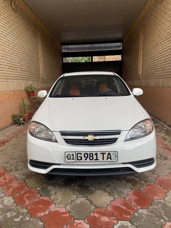 Chevrolet Gentra 2014 1 позиция | Механика | Пробег 117 000 км Chevrolet Gentra 2014 1 позиция | Механика | Пробег 117 000 км