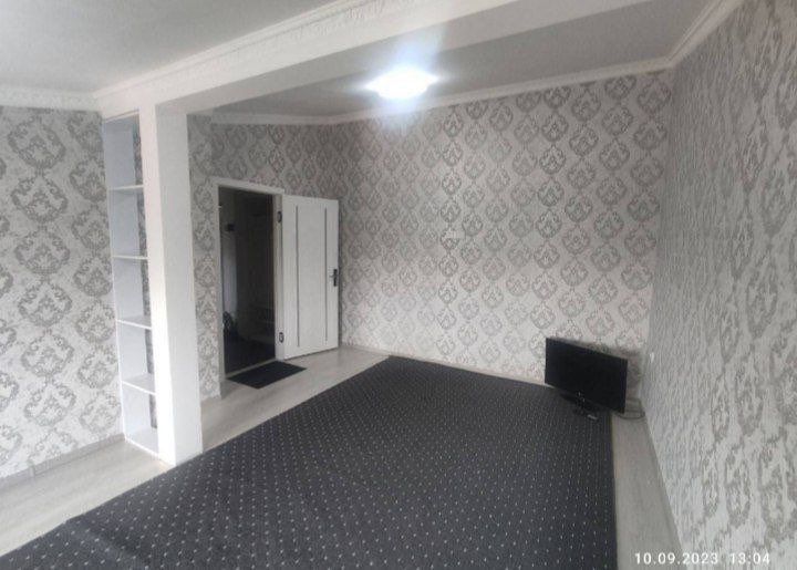 Миробод тумани Ойбек метро ёнида 2 хонали квартира