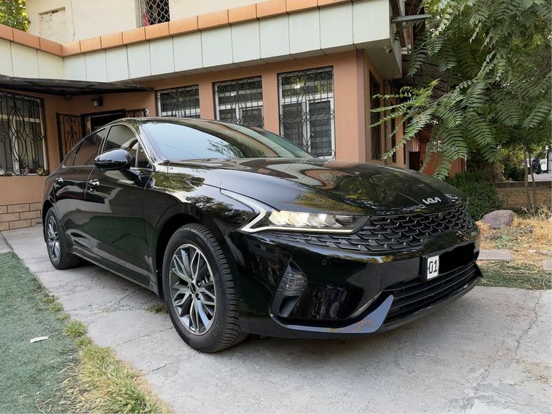 Kia K5 Prestige Light / 2023 / 2.5 GDI