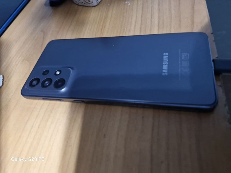 Samsung A73 5G yeng de