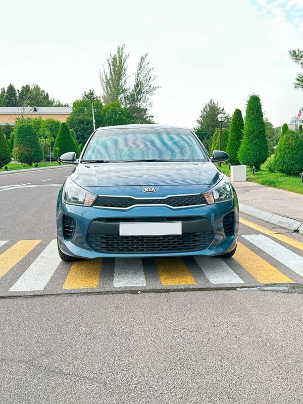 Продается Kia Rio 2018г ( 139 тыс пробег) Цвет Синий Дымчатый Продается Kia Rio 2018г ( 139 тыс пробег) Цвет Синий Дымчатый