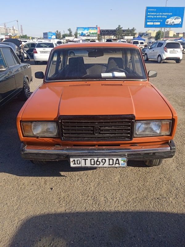 Vaz 2107 Arenda Naxt moshina naxadu Vaz 2107 Arenda Naxt moshina naxadu
