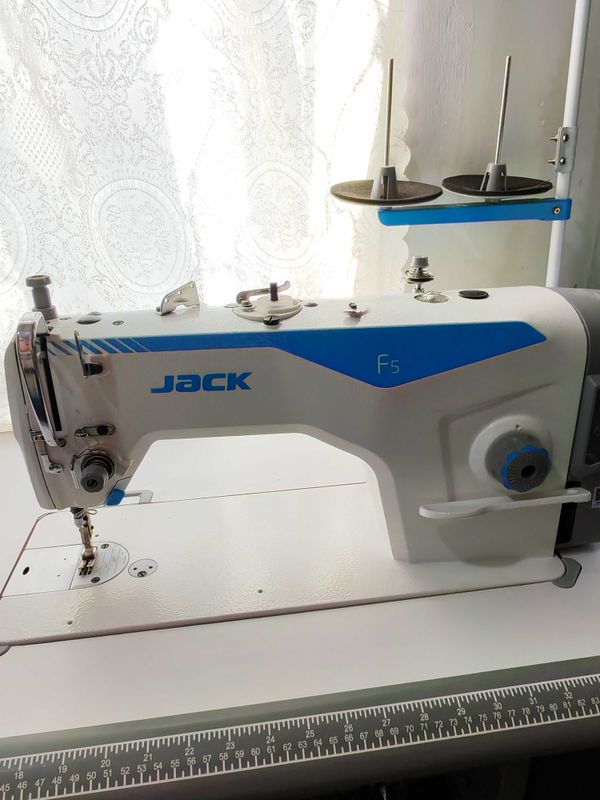 Jack F5 тикув машинаси Jack F5 тикув машинаси