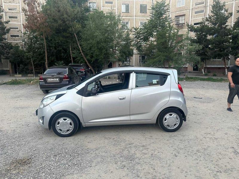 Chevrolet Spark 2016 yil 2 pozisiya