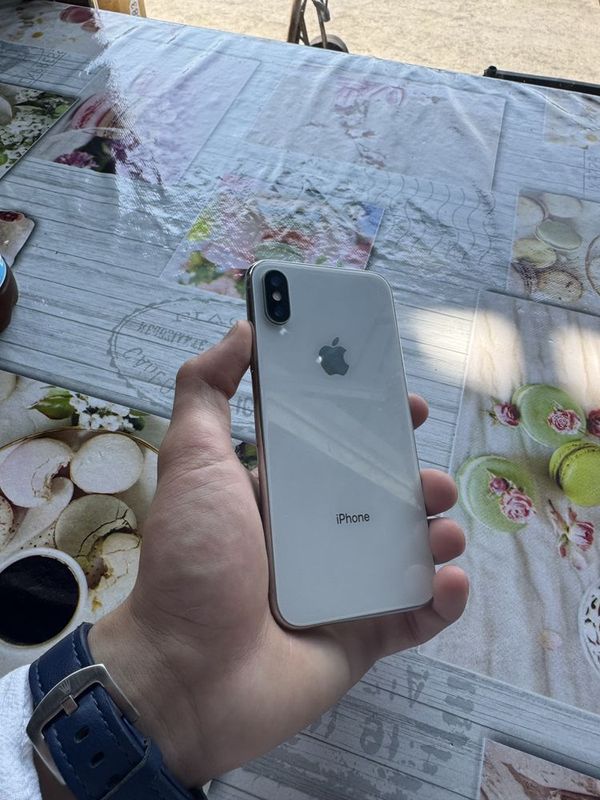 Iphone x sotildi!!! Iphone x sotildi!!!
