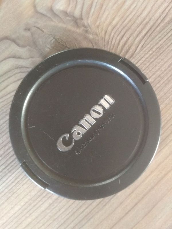 Крышка для объектива Canon