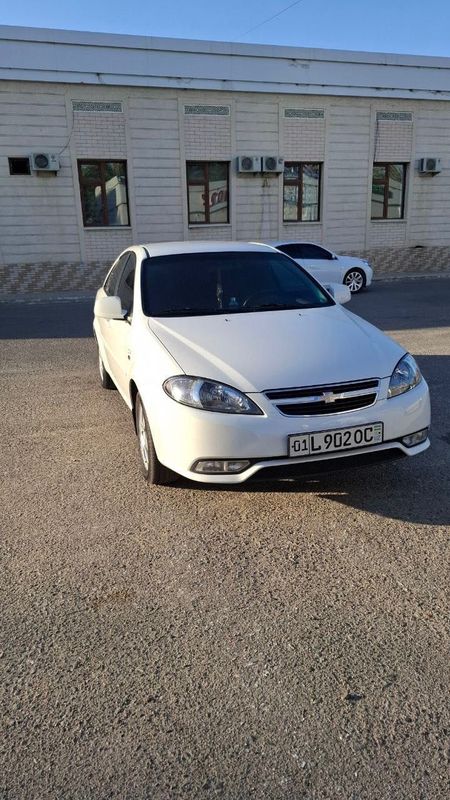 Lacetti 2023 avtomat Lacetti 2023 avtomat