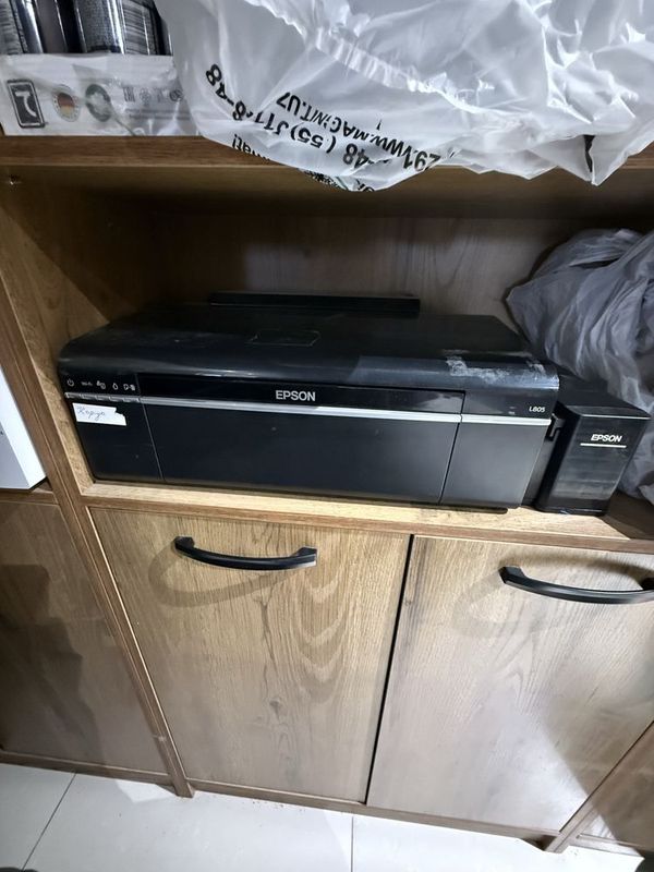 Printer epson L805 Printer epson L805