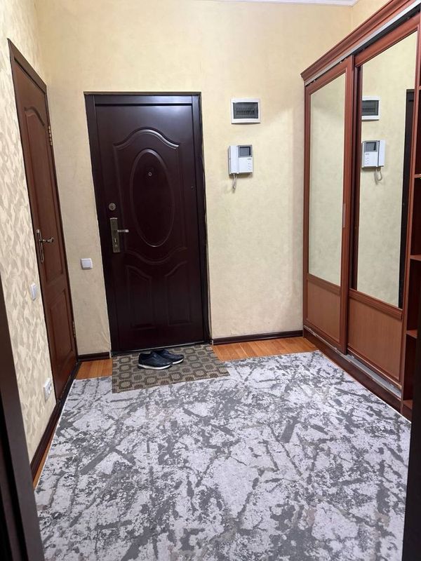 Bollaga sheriklikka ijaraga bez makler, bitta xonasi bir kiwiga 160$