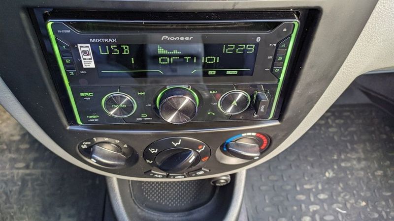 Pioneer FH-S725BT сотилади