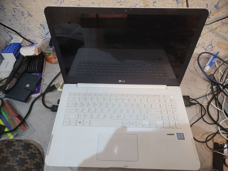 Lg 6avlod 128ssd 1trb hdd