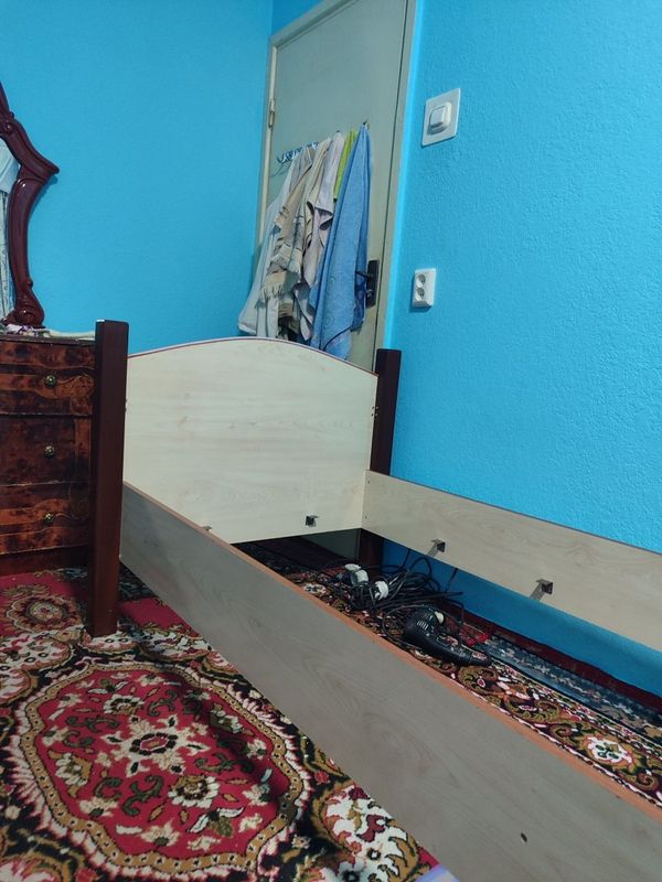 2 etajli kravat holati yaxshi hamma narsasi joyda faqat yechib qoʻyilg 2 etajli kravat holati yaxshi hamma narsasi joyda faqat yechib qoʻyilg