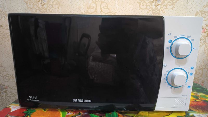 Микроволновая печь SAMSUNG Микроволновая печь SAMSUNG