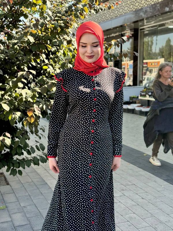 Ayollarimiz uchun yangi fasondagi liboslarimiz Ayollarimiz uchun yangi fasondagi liboslarimiz
