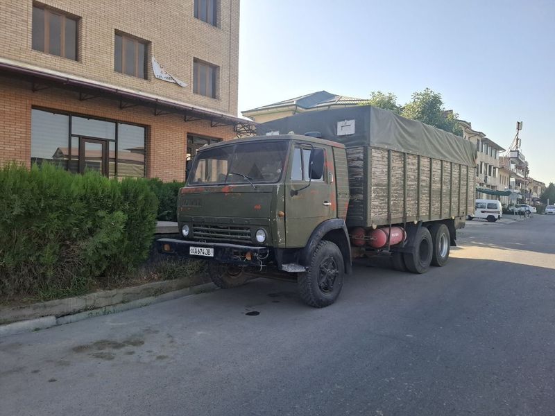 Камаз 10 тонналик 1996й Камаз 10 тонналик 1996й