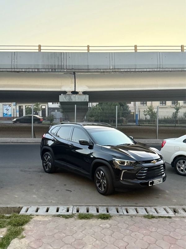 Tracker 2 LT qora Tracker 2 LT qora