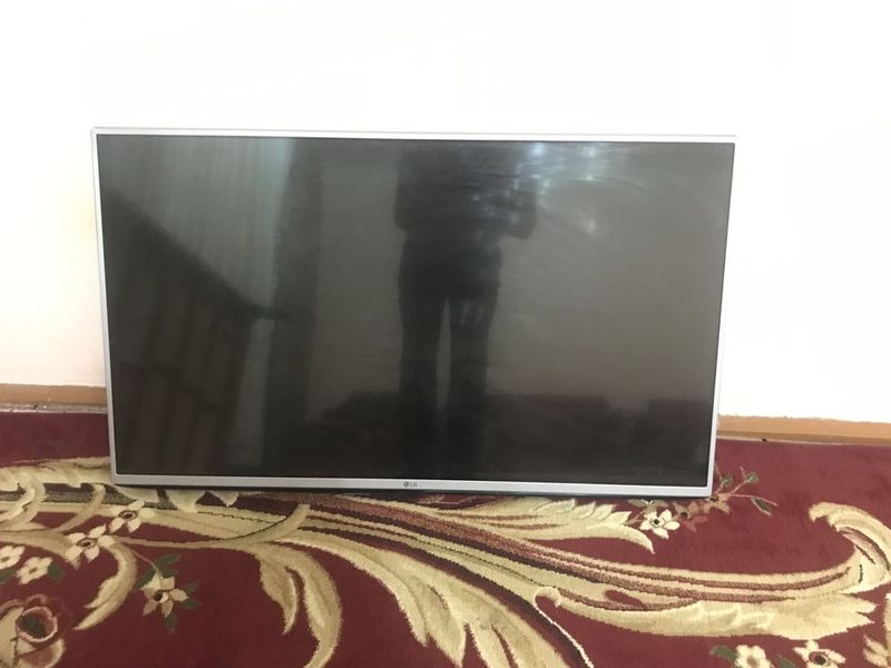 LG televizor sotiladi LG televizor sotiladi