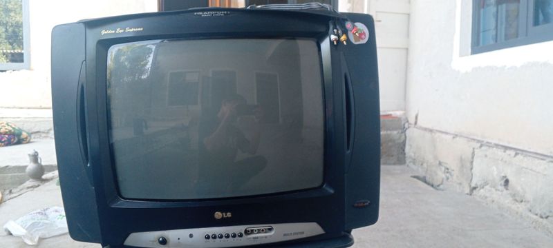 Nomi GLG televizor Nomi GLG televizor