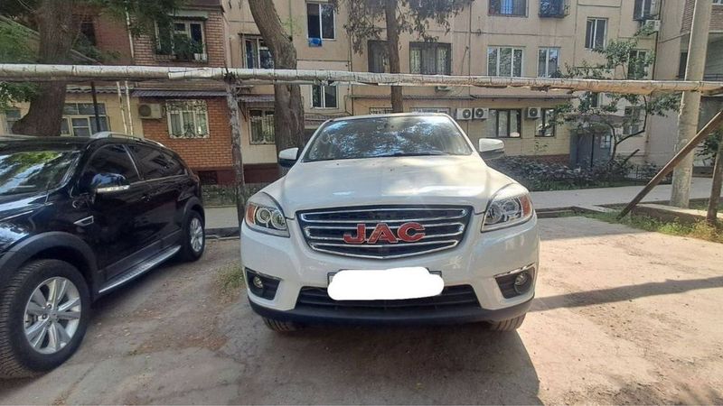 Jac T6 srochno sotiladi Jac T6 srochno sotiladi
