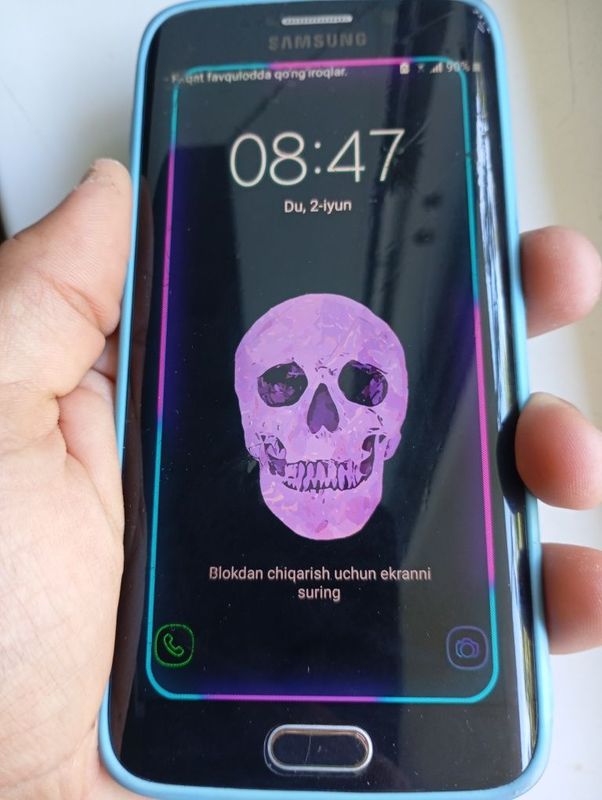 Samsung s6 edge sitiladi Samsung s6 edge sitiladi