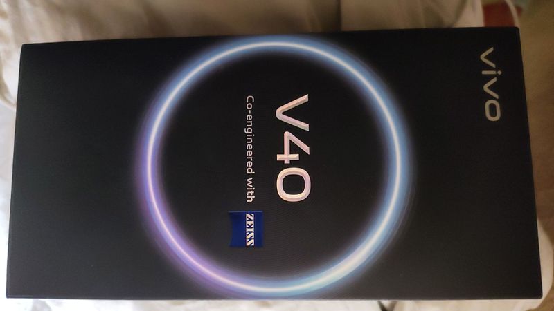 Vivo 40 5G 12+12/256 IDEL