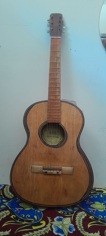 gitara sotiladi boladigan narxi gitara sotiladi boladigan narxi