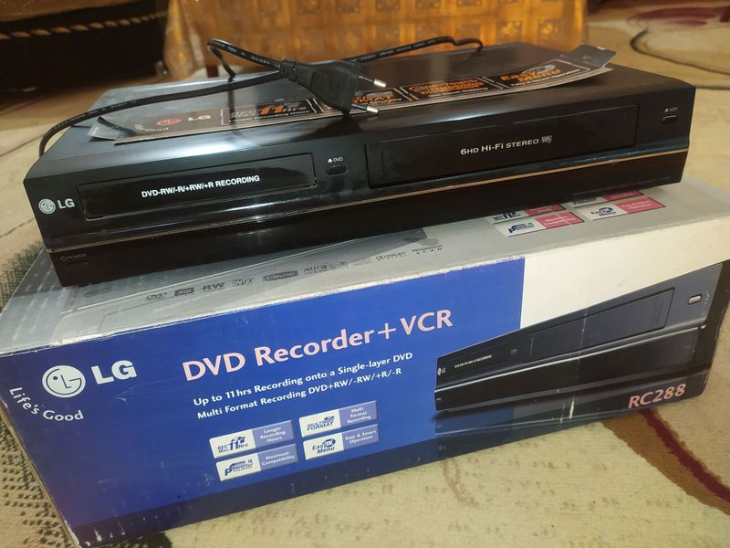 LG Видео рекордер производства Корея. LG Видео рекордер производства Корея.