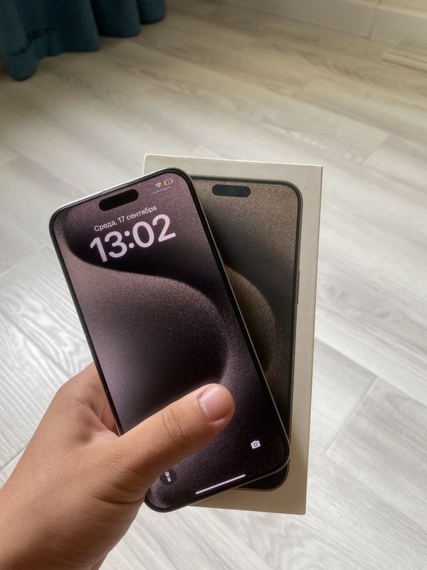 iPhone 15 pro Max 719$