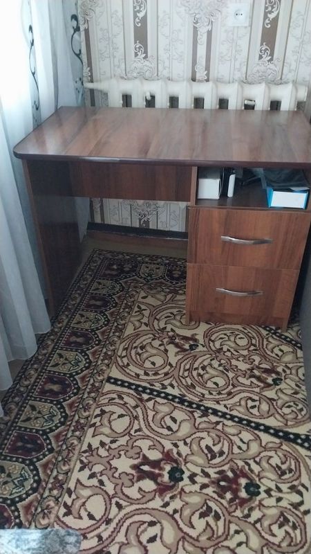 Письменный стол