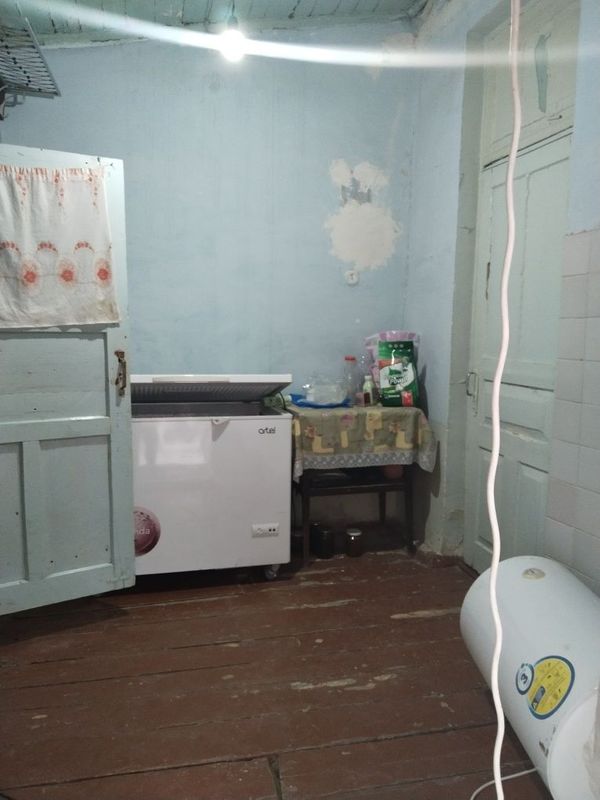 Продается дом в общем дворе
