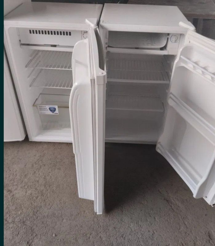 90L immer mini xolodilnik 90L immer mini xolodilnik