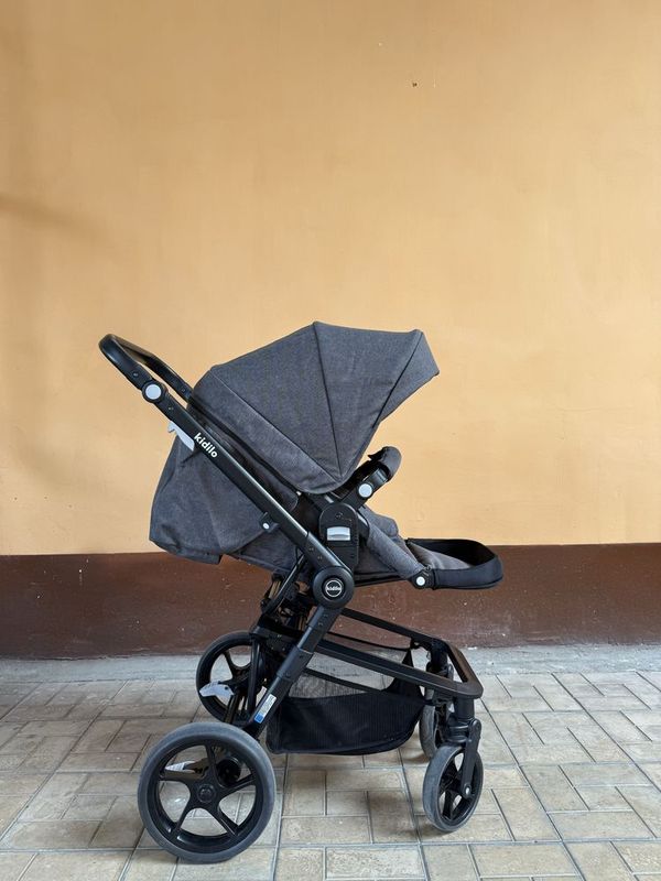 Коляска 2 в 1 kidilo