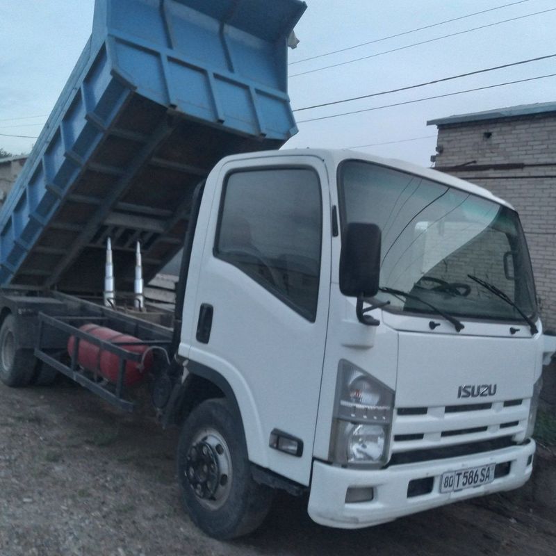 Isuzu sastayanisi yaxshi