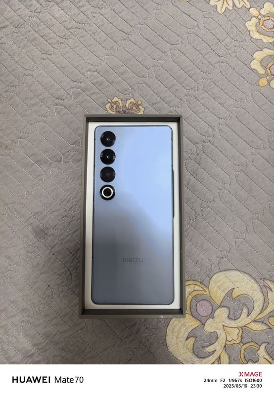 Meizu 21 pro ideal holatda Meizu 21 pro ideal holatda