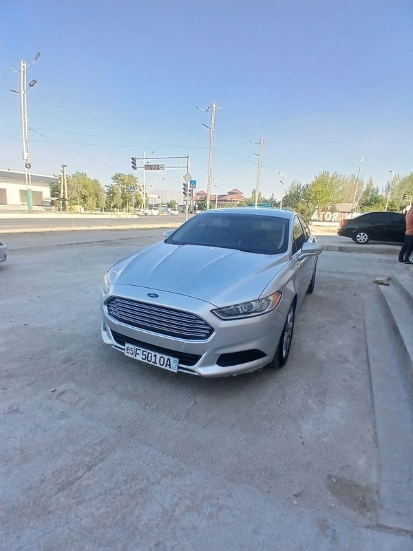 Ford gibrid 2016
