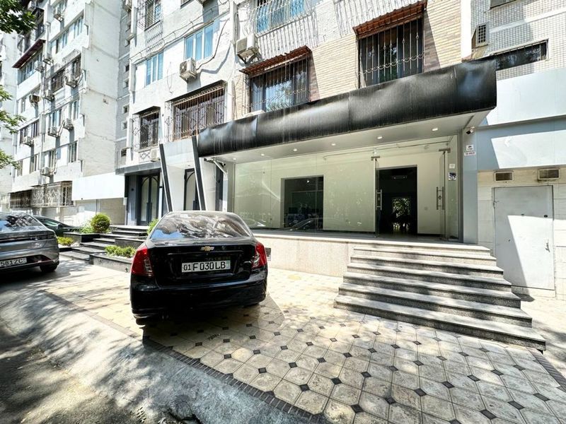 Улица Нукусская / Капитал банк 110м2 Улица Нукусская / Капитал банк 110м2