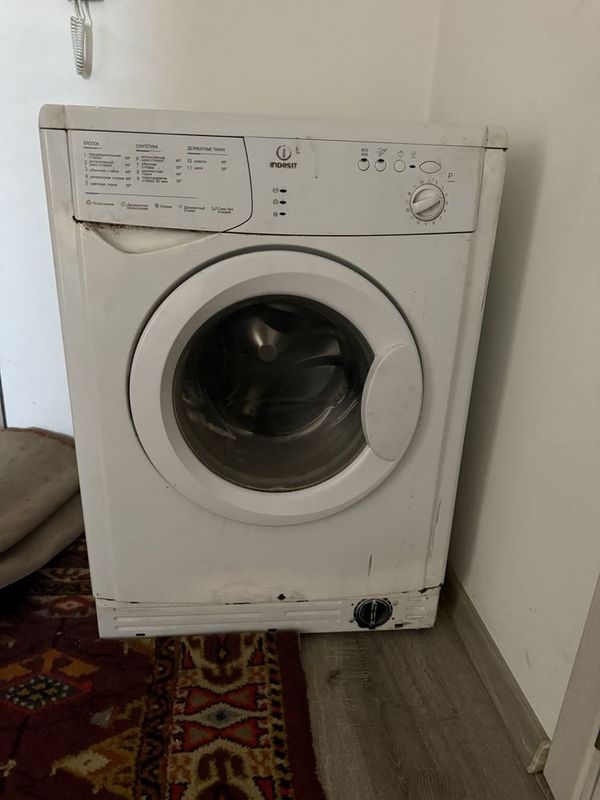 Zapchast ishlamaydi idesit kir mashina 6 kgli Zapchast ishlamaydi idesit kir mashina 6 kgli