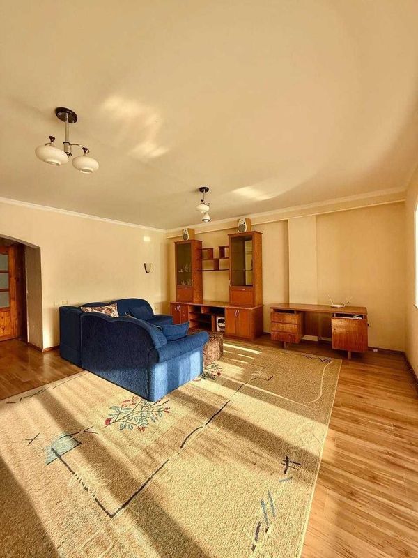 #986 Продается квартира 137 кв.м Космонавты о-р МВД Корзинка 4/5/12 #986 Продается квартира 137 кв.м Космонавты о-р МВД Корзинка 4/5/12