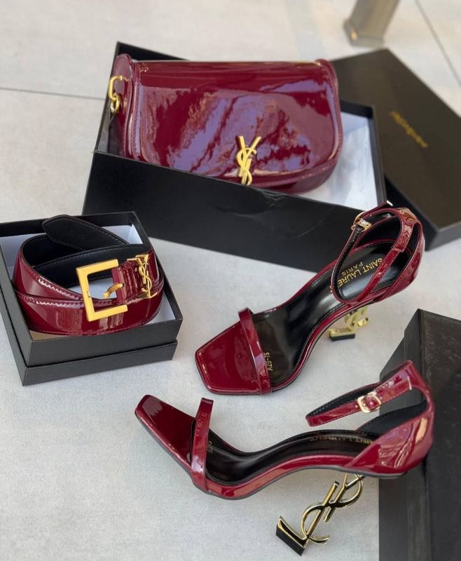 SAINT LAURENT Karopka dacument lux SAINT LAURENT Karopka dacument lux