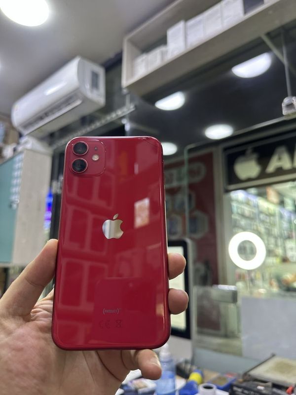iPhone 11 128G 82% iPhone 11 128G 82%