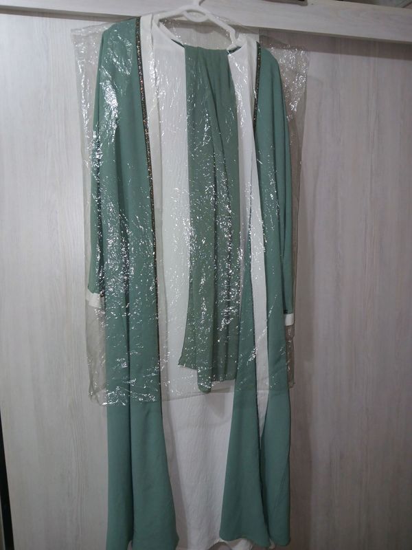 abaya troyka abaya troyka