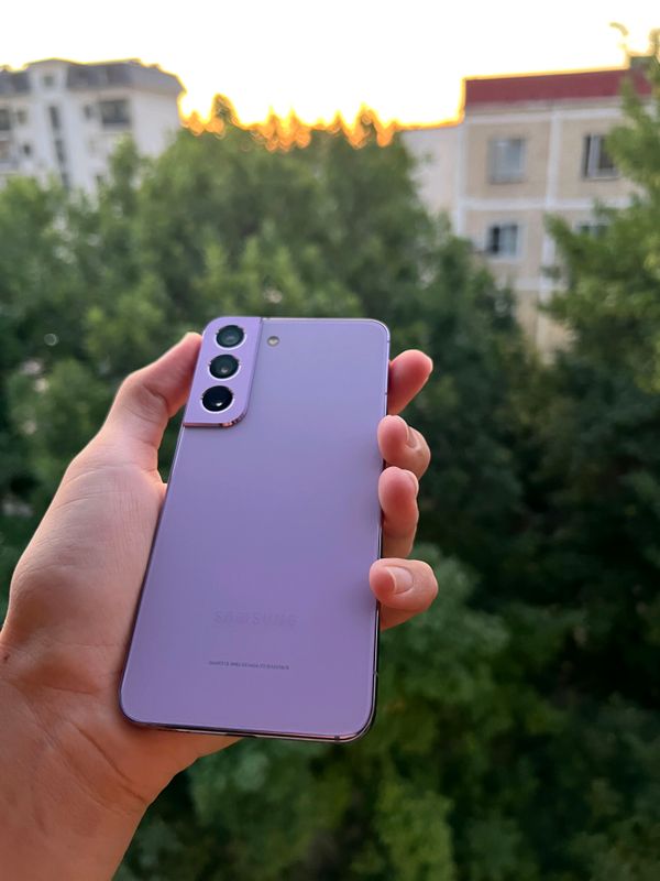 Samsung S22