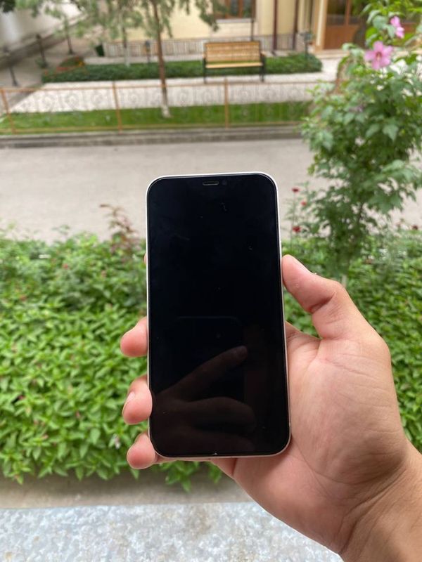 Iphone 12 telga javob