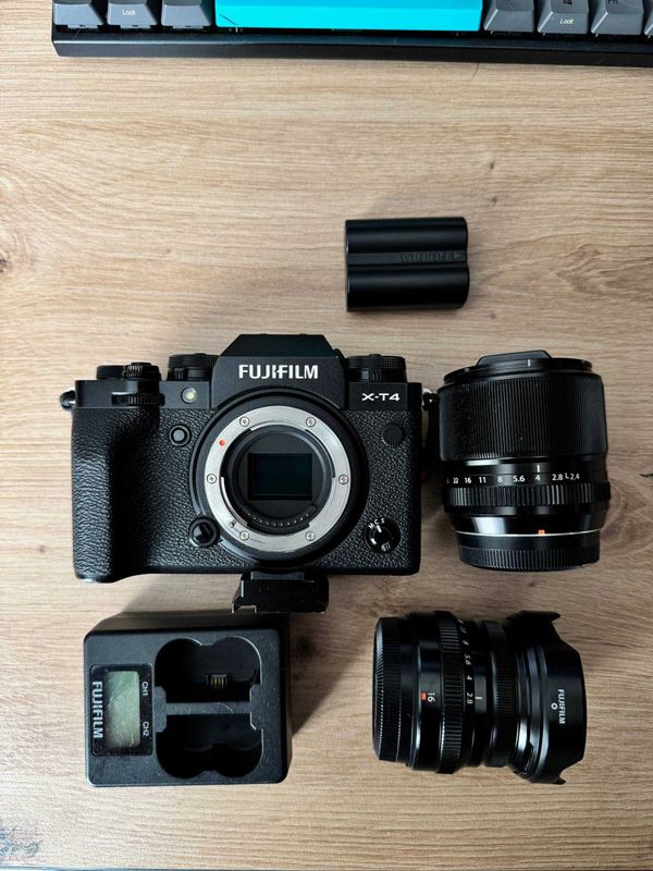 Фотоаппарат Fujifilm x-t4 с объективами fujinon 16mm & 60mm Фотоаппарат Fujifilm x-t4 с объективами fujinon 16mm & 60mm
